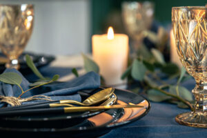 6 Bar and Dining Etiquette for Upscale Spots